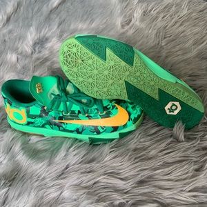 Nike KD 6 VI “Easter” Green Yellow Size 6Y Womens 7.5
